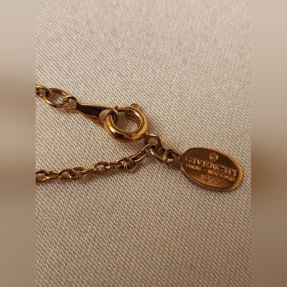AUTHENTIC GIVENCHY 14+INCH  Gold Necklace - Picture 8 of 12